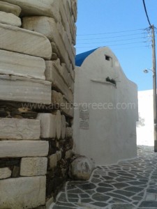 sightseeing on Paros 